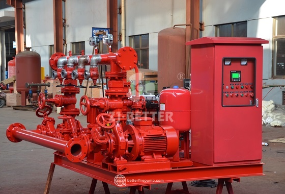 How does this fire pump maintain stable operation under high-pressure conditions?